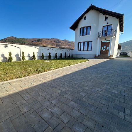 Vila Gura Raului Casa De Vacanta Exteriér fotografie